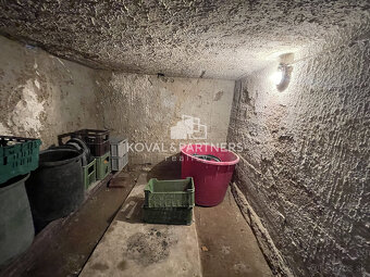 Znížená cena Viničný domček s pozemkom - Vráble v časti Horn - 14