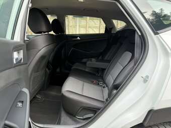 HYUNDAI TUCSON 1.6 T-GDI STYLE 130KW / SK AUTO / 1.MAJITEĽ - 14