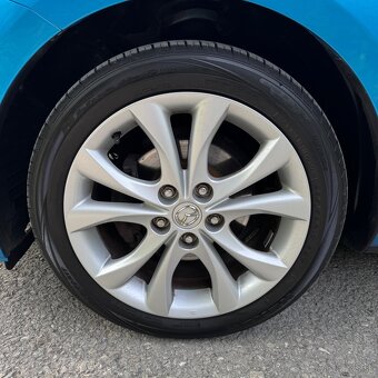 Mazda 3 benzin - 14