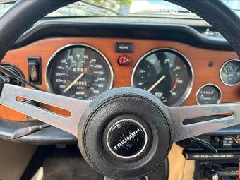 Triumph TR6 z roku 1974 - 14