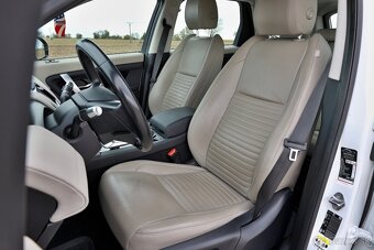 Land Rover Discovery Sport 2.0D 2021 4x4 - 14