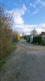 Predaj - slnečná záhrada 399 m2, Seňa - Ke okolie - 14