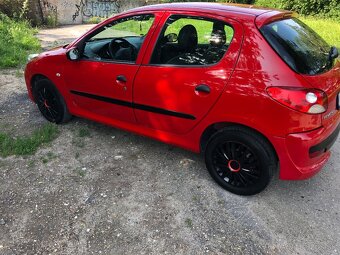 Peugeot 206 + 2011 - 14