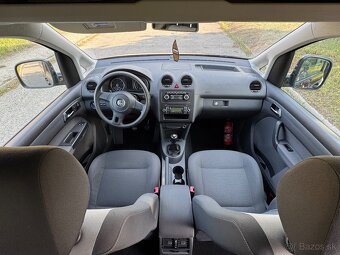 Volkswagen Caddy Maxi 7miestna - 14