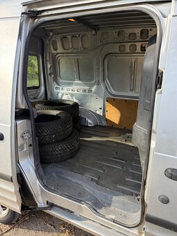 Predám Ford Transit Connect 1.8tdci 66kw - 14