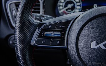 Kia ProCeed 1.6 T-GDi GT A/T, ZÁRUKA - 14