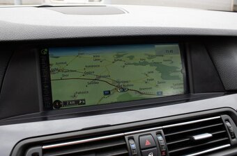 BMW 535d Touring z roku 2012 - 14