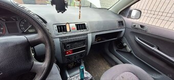 Predám škoda fabia 1 junior 1.4 44kw - 14