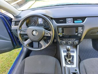 Škoda octavia III. combi - 14