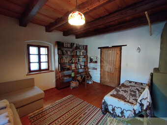 Chalupa v Blatnici – historický dom po rekonštrukcii v srd - 14