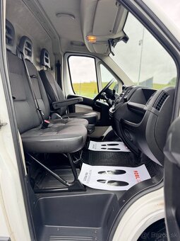 Peugeot Boxer 2,2 Diesel 3 miestny - 14