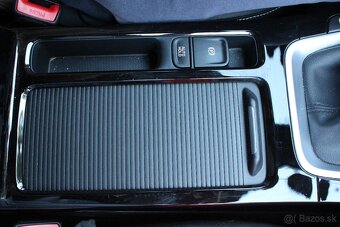 KIA XCEED 1.5 T-GDi GOLD 118 kw - 14