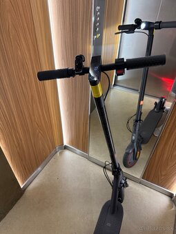 Elektrická kolobežka Xiaomi Mi Scooter Pro 2 | TOP stav - 14