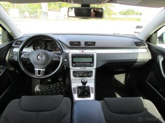 Volkswagen Passat 1.6TDi - 14