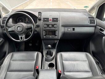 Volkswagen Touran 1.6TDI Highline Panorama 7-miestne - 14
