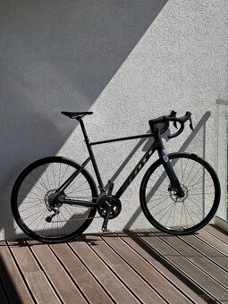 Cestný bicykel Scott Speedster 20 – Veľkosť L (56_ - 14