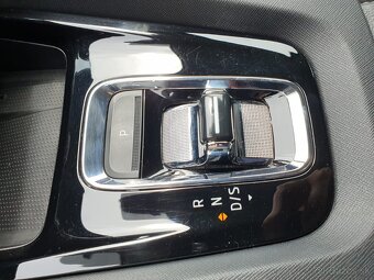 Predám Škoda Octavia Combi First Edition 2.0 Tdi DSG - 14