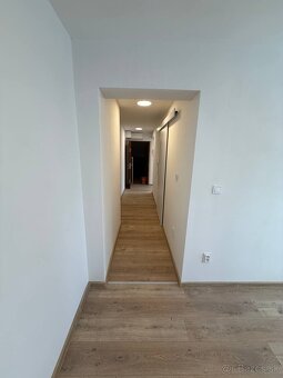 Ponúkame na predaj 3-izbový byt v Handlovej - 14