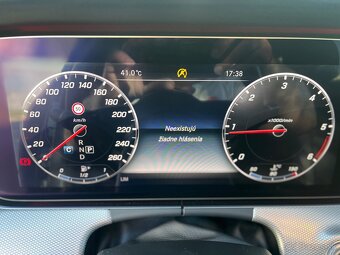 Mercedes-Benz E400d T 4matic AMG 11/2018 Webasto TOP Stav - 14