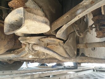 Audi 100 c3 doutník sedan 5V 2.3 benzín - 14