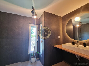 PREDAJ rodinný dom v centre Rajky - 14