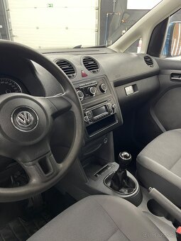 VW Caddy 1,6 Tdi - 14