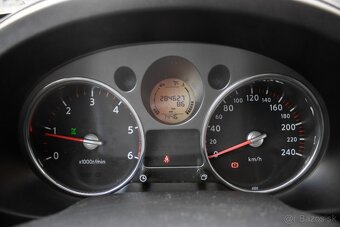 Nissan X-Trail 2.0 dCi 127kW, (2009) - 14