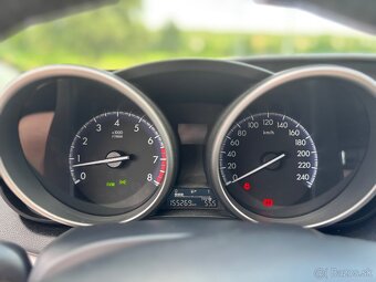 •Mazda 3 77KW 1.6 benzin - 14