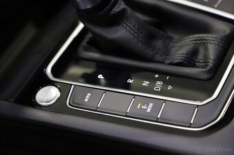 VW Passat B8 GTE Kombi Hybrid 160kW DSG - záruka Autodraft - 14