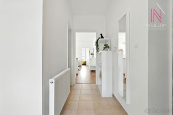 REZERVOVANÉ - 2 izbový byt v centre Senca - 60,82 m2 - 14