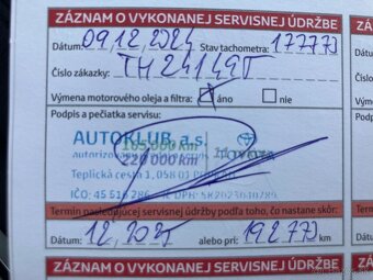 Toyota Corolla combi 2.0 Hybrid 112kW - TOP stav - 14