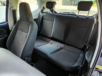 Volkswagen UP - 14