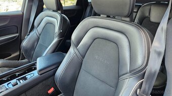 Volvo XC60 D4 R-Design AWD A/T LED - 14
