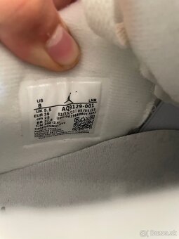JORDAN 4 RETRO FROZEN MOMENTS - 14