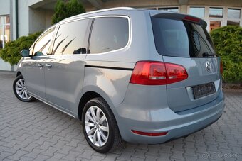 VW SHARAN 2.0 TDI, PANORÁMA, KOŽA, BIXENÓN, 7 MIESTNE, ŤAŽNÉ - 14
