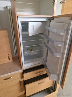 Kuchynská linka z Nemecka so spotrebičmi - 14