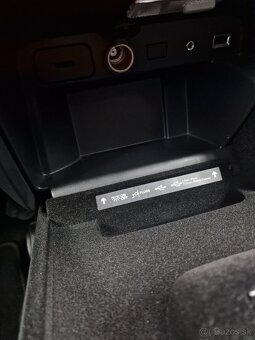 Citroën C4 Picasso eHDi 115 Seduction 85KW SR 1majiteľ Plná - 14