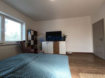 NOVÁ CENA Predaj domu s dvomi bytovými jednotkami na Chrenov - 14