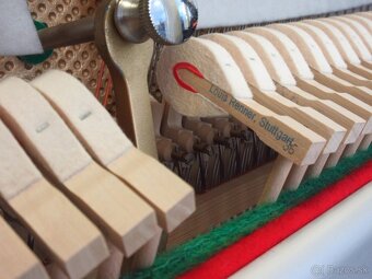 Zánovný koncertný Petrof dovoz celá SR - 14