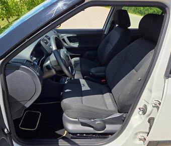 Škoda Fabia 1.2 51KW/70 koní 05/2010 - 14