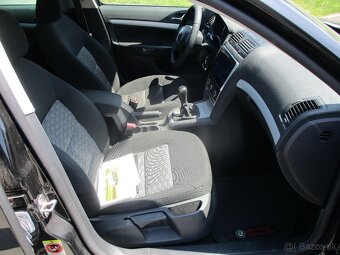 ŠKODA OCTAVIA COMBI 1,4TSi 90kw Tažné Klima 2009 - 14