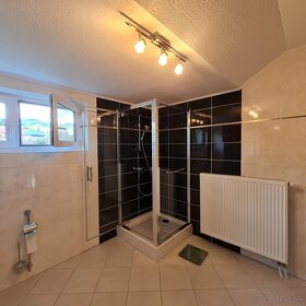 REZERVOVANÉ LUXUSNÝ APARTMÁNOVÝ DOM 350 M2 - 14