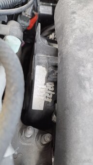 Mitsubishi Outlander 2,2DID,7miestne,automat - 14