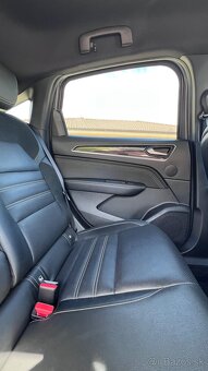 Renault Arkana E-Tech Engineered 145 A/T - 14