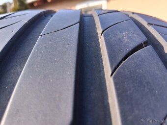 235/40 r19 letne pneumatiky - 14