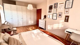 Na predaj exkluzívny 5-izbový  dom s dvojgarážou, Bánov - 14