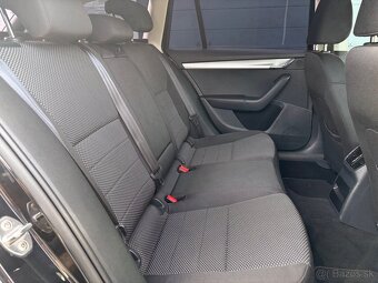 Škoda Octavia 2.0TDi DSG Combi - 14