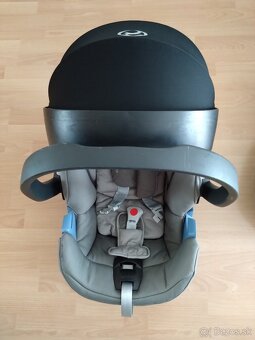 Roan Bass Next + Cybex Aton 5 s ISOfix zakladnou - 14