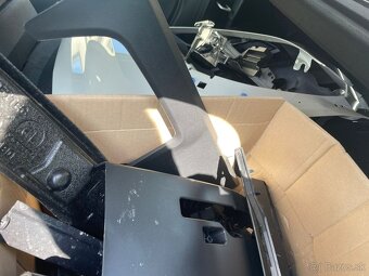 Citroen C3 1.2i 74kw, r.2025, klima - 14