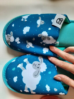 Modré domáce teplé papuče Ovečka Minnie Mouse 36-37 - 14